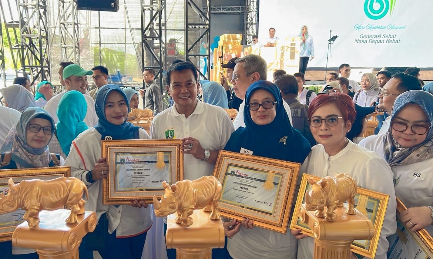 Dinkes Sabet Penghargaan Gubernur, Terbaik dalam Pencapaian Program HIV/AIDS