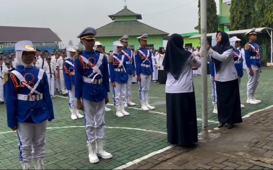 SMPN 3 Sepatan: Paskibra Jadi Wadah Pembentukan Karakter 