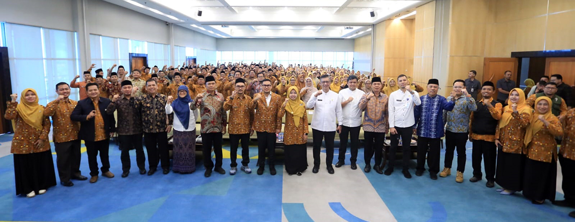411 Guru Dapat Beasiswa Pendidikan