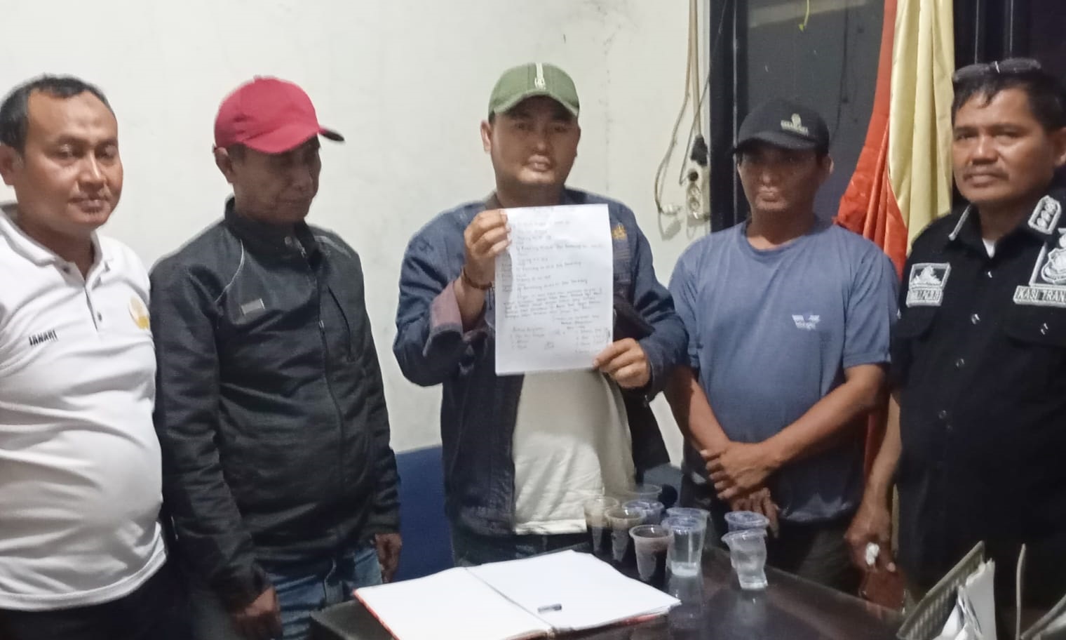 Warga Kena OTT Buang Limbah ke Sungai