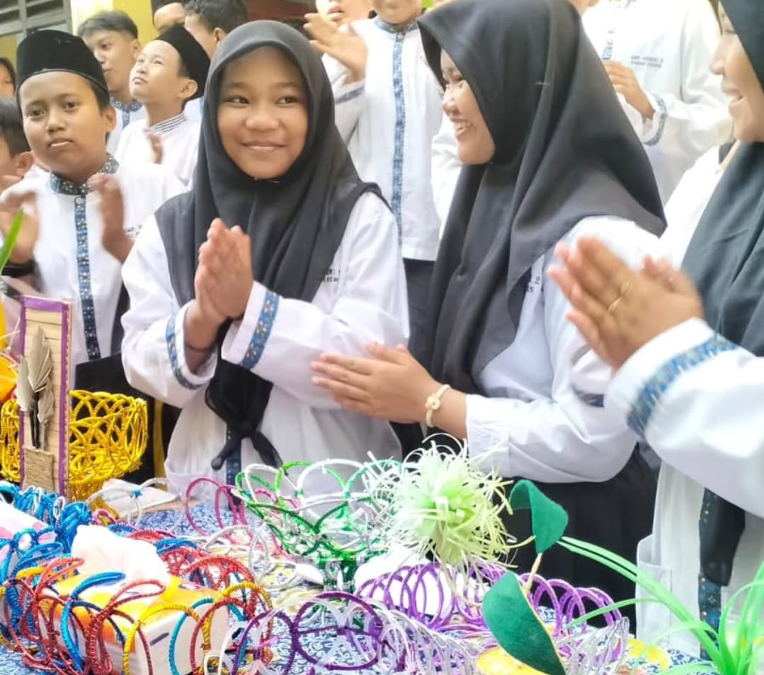 SMPN 2 Pasar Kemis Gebrak Saber Agar Siswa Lebih Kreatif 