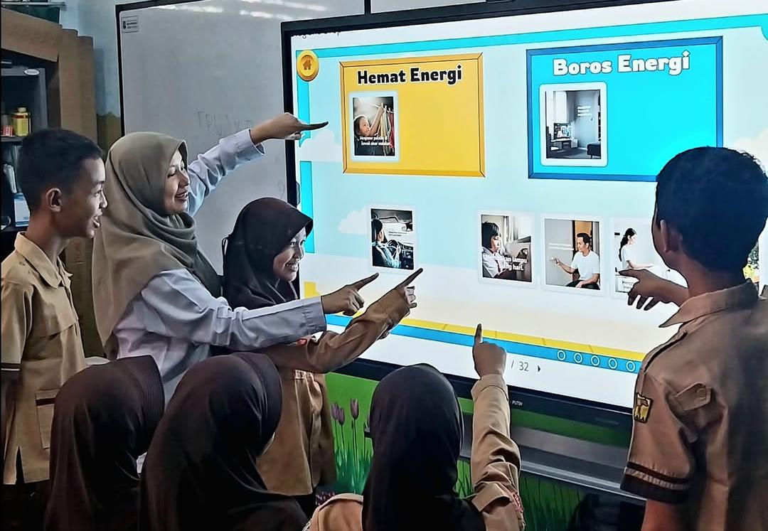 SDN Cipondoh Makmur: PID Hadirkan Pembelajaran Interaktif dan Menyenangkan