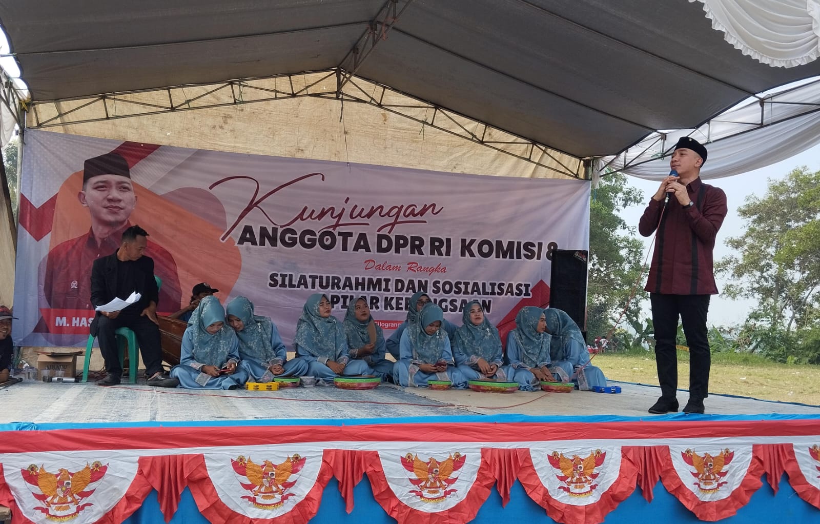 Hasbi Jayabaya Santuni Anak Yatim dan Jompo 