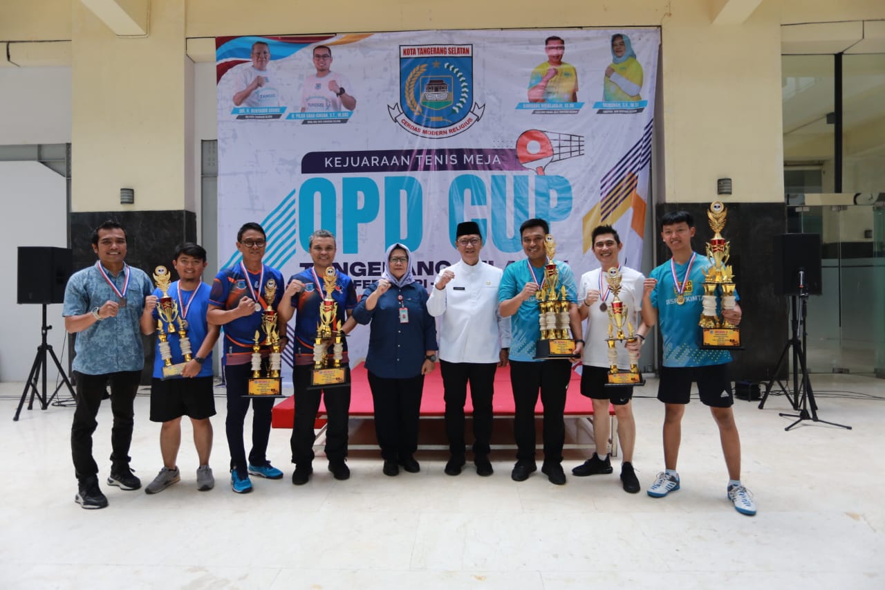 Perkimta Juara Tenis Meja OPD Cup Kategori Ganda Eksekutif