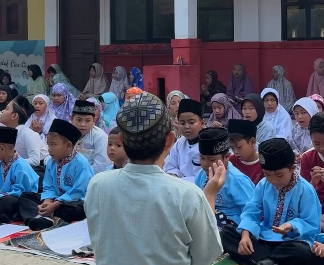 SDN Peusar II Tingkatkan Nilai Religius Siswa