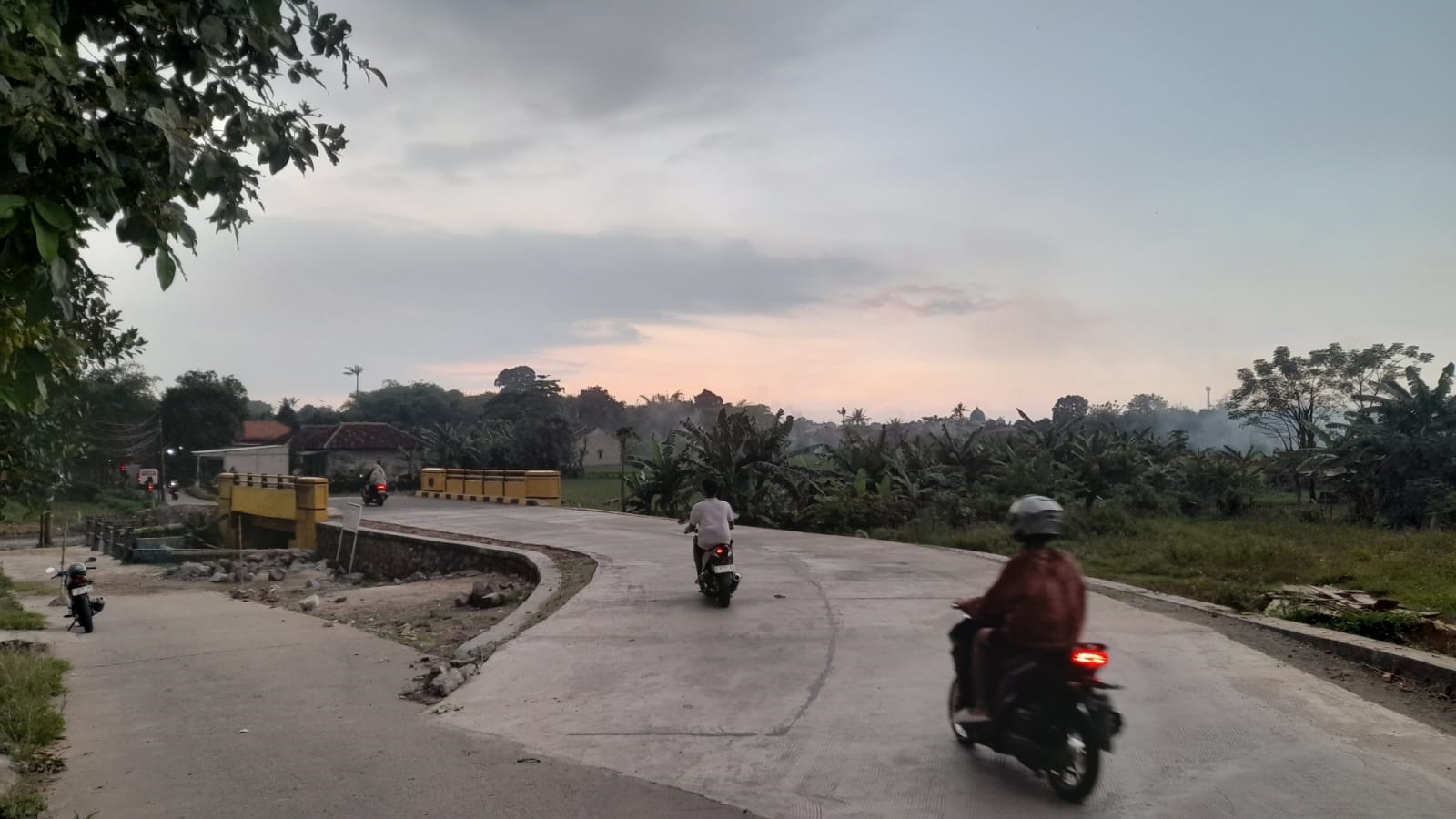 Warga Minta Jembatan Ketos Dibongkar, Dikhawatirkan Jadi Pemicu Banjir Jika Debit Air Sungai Naik