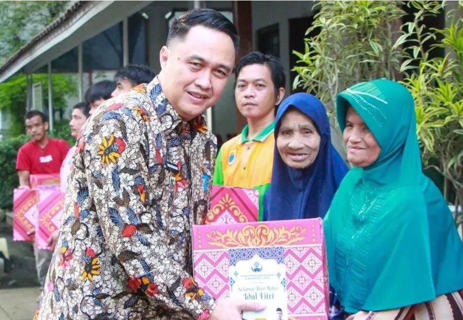 Korpri Lebak Salurkan Bantuan 900 Paket Sembako