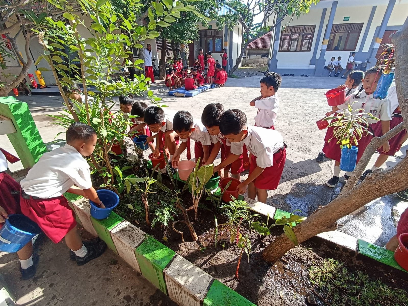 SDN Sepatan IV Tularkan Semangat Jaga Lingkungan Sehat 