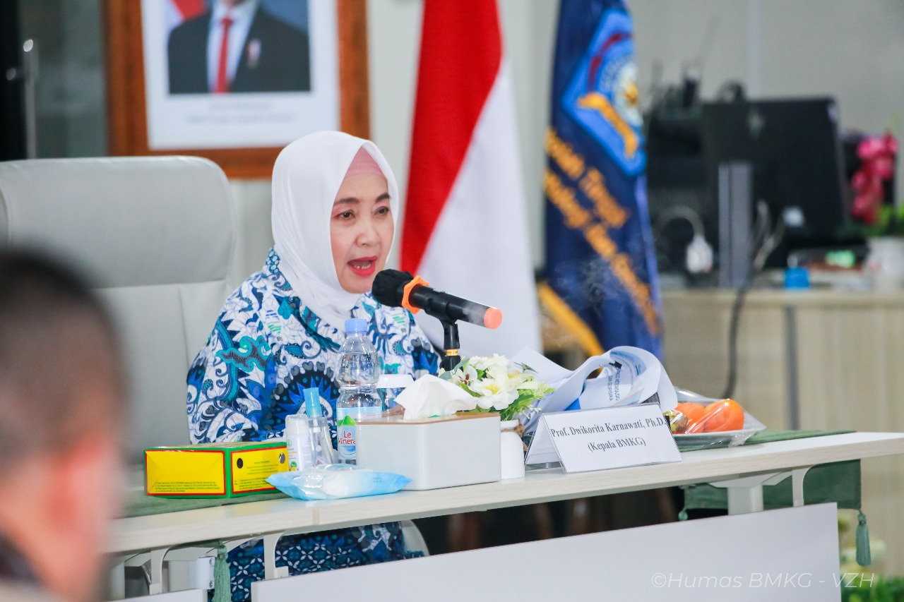 STMKG Siap Cetak SDM Unggul Berdaya Saing Global