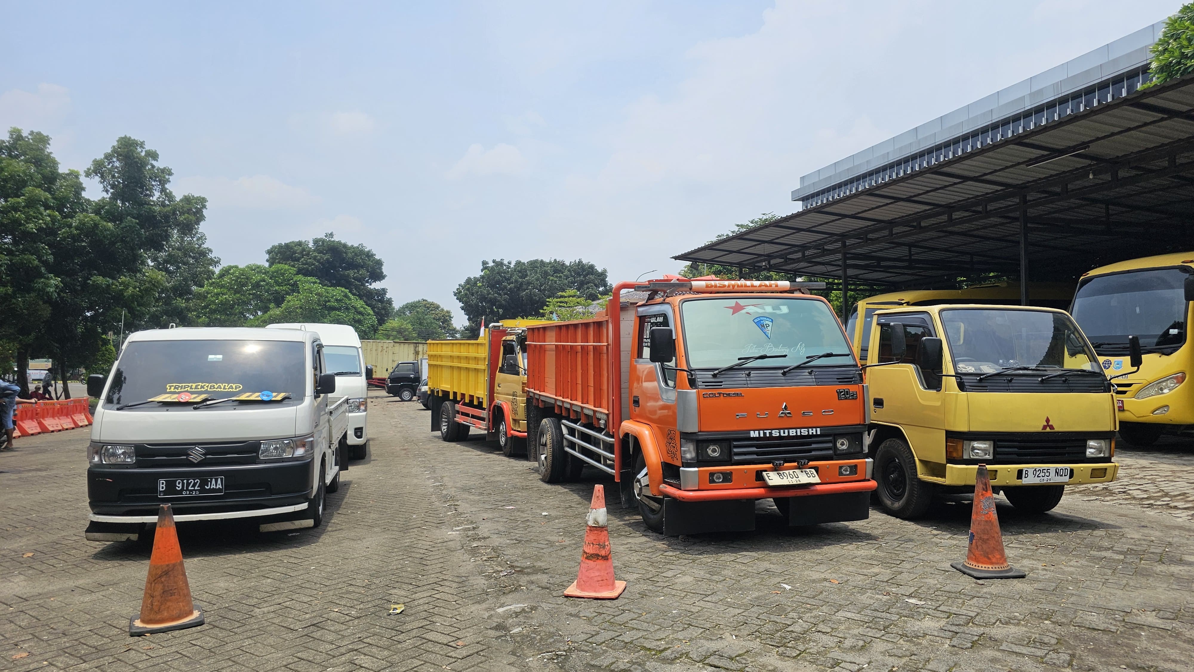 Awal Ramadan Layanan Uji KIR Kendaraan Sepi