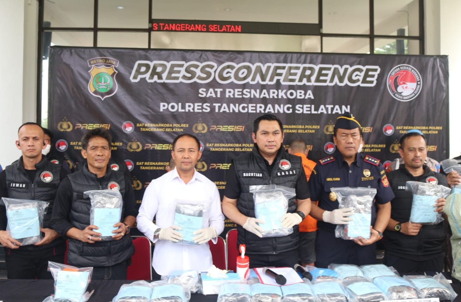 27,3 Kilogram Ganja Dikemas Dalam Bungkus Kopi