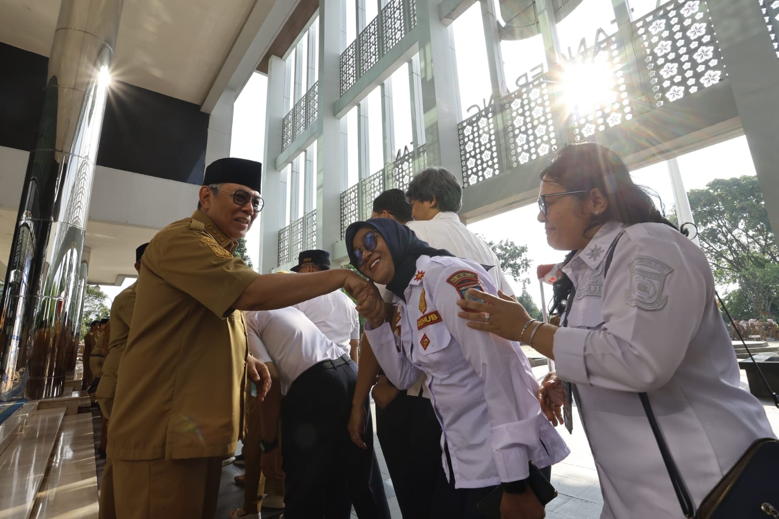 Benyamin Davnie Ajak ASN Tingkatkan Kinerja