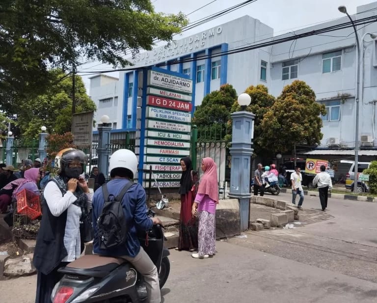 Plt Dirut RSUD Adjidarmo Diganti