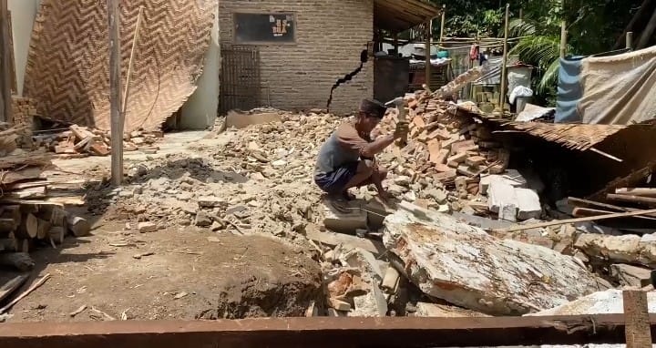 15 Rumah Rusak Berat Akibat Tanah Bergerak