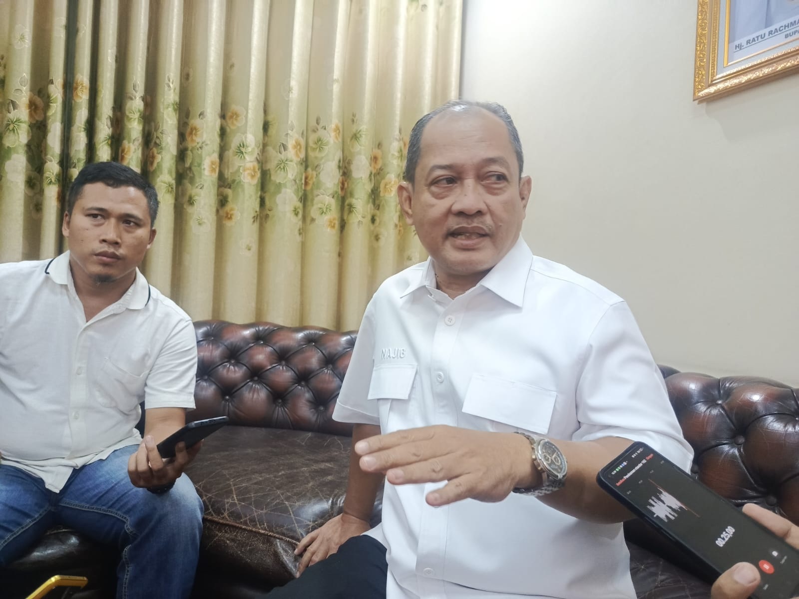 Tingkat Pengangguran Terbuka Turun 0,45 Persen