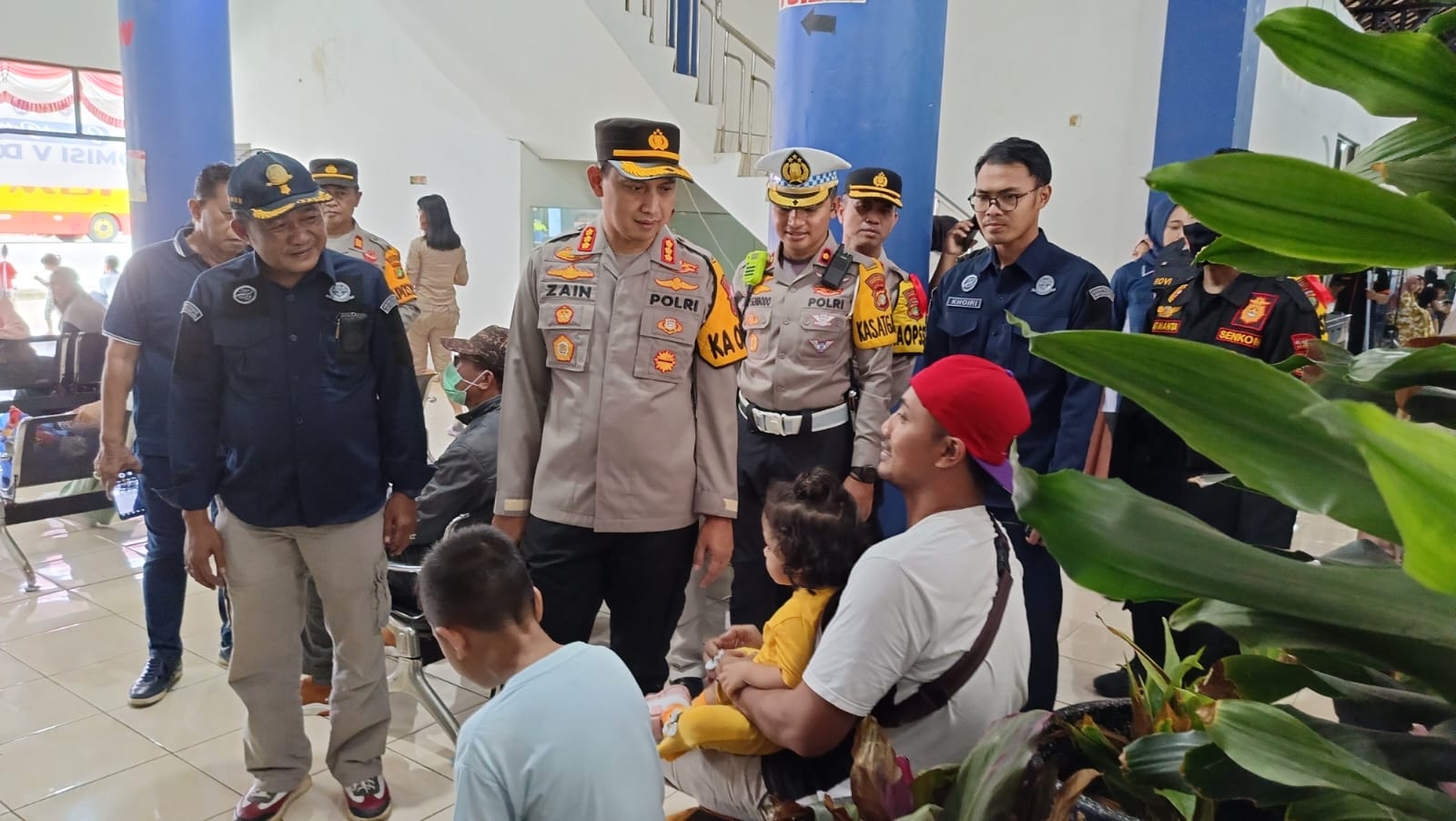 Monitoring Arus Mudik di Terminal Poris Plawad, Kapolres Minta Pemudik Waspada Tindak Kejahatan