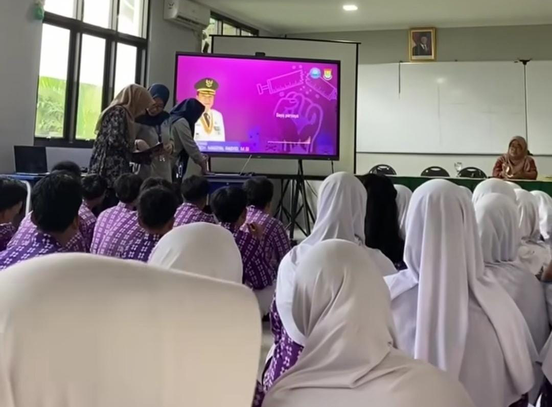 BNK Tangerang Ajak Siswa SMPN 1 Curug Perangi Nakoba