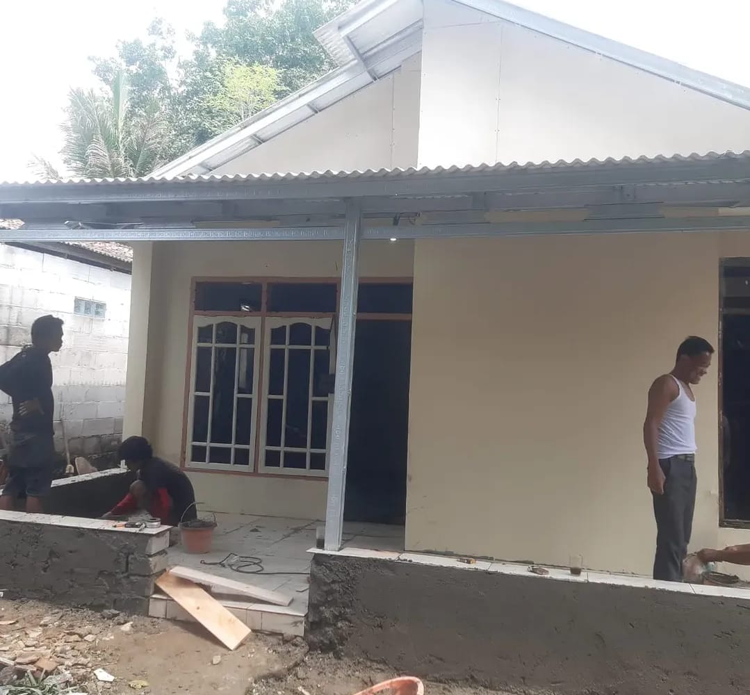 Pemdes Cibadak Minta Warga Bersabar Menunggu Giliran, Jamin Lanjutkan Program Bedah Rumah