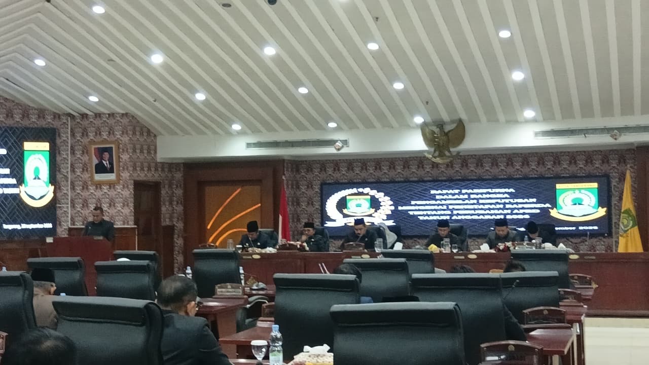 Banggar DPRD Tangerang Naikkan Target Pendapatan APBD