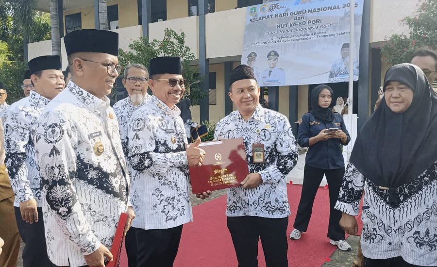 Gubernur Banten Klaim Seluruh Guru Honorer di Banten Sudah Diangkat PPPK, Remunerasi Guru di Banten Tertinggi