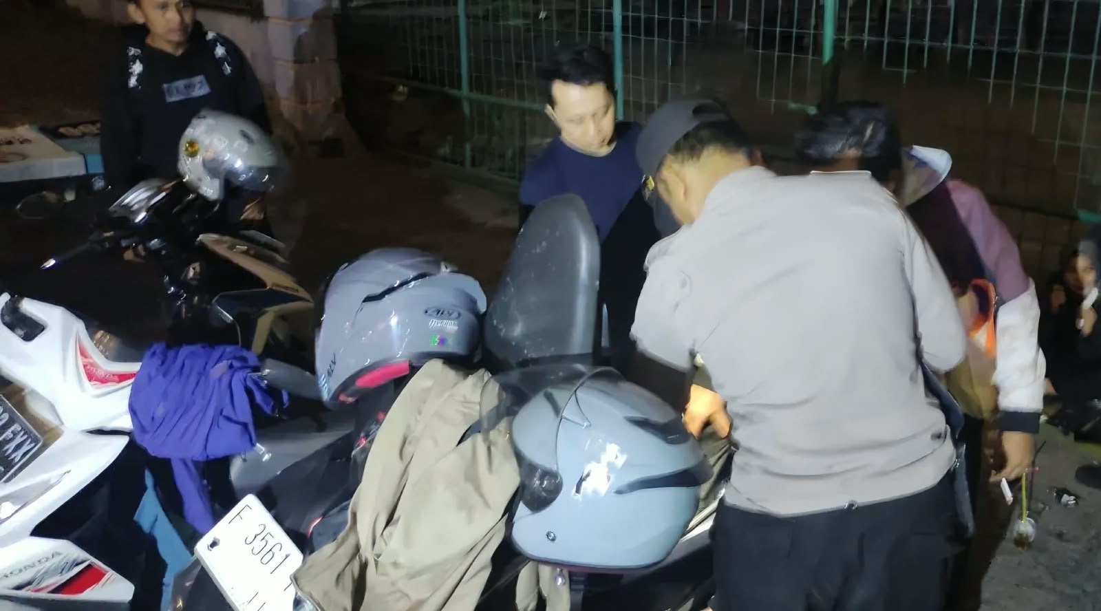 Polsek Pondok Aren Gencarkan Patroli Dini Hari