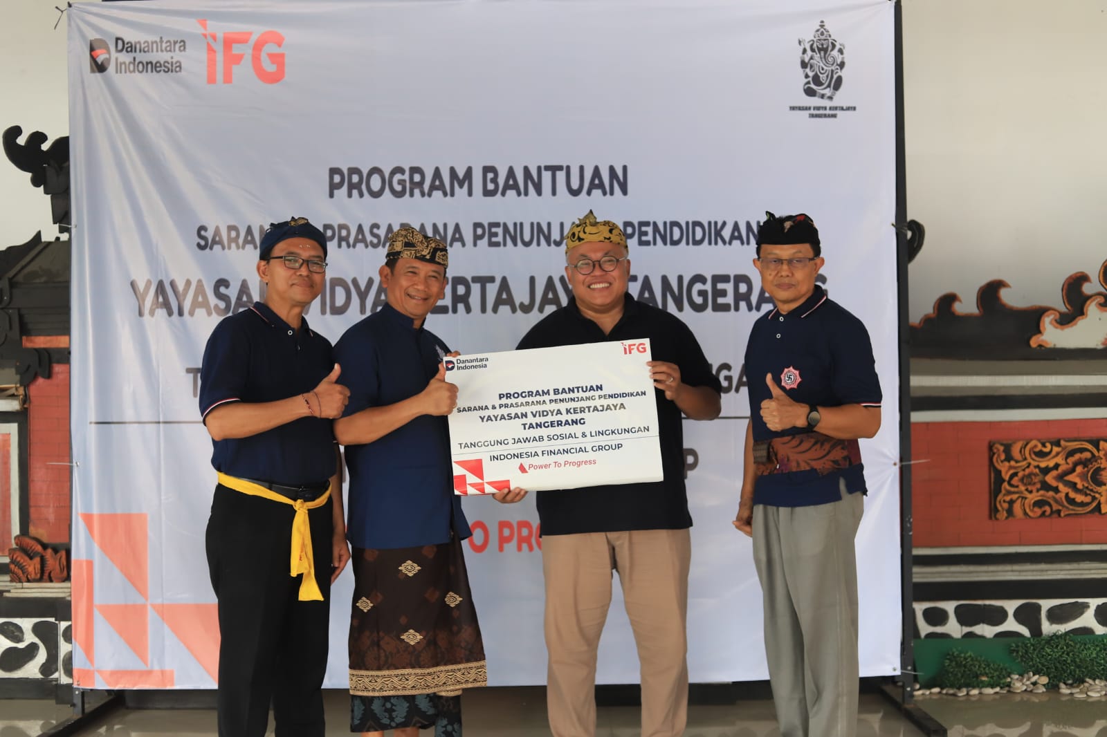 IFG Berikan Bantuan Pendidikan, Perkuat Komitmen ESG   