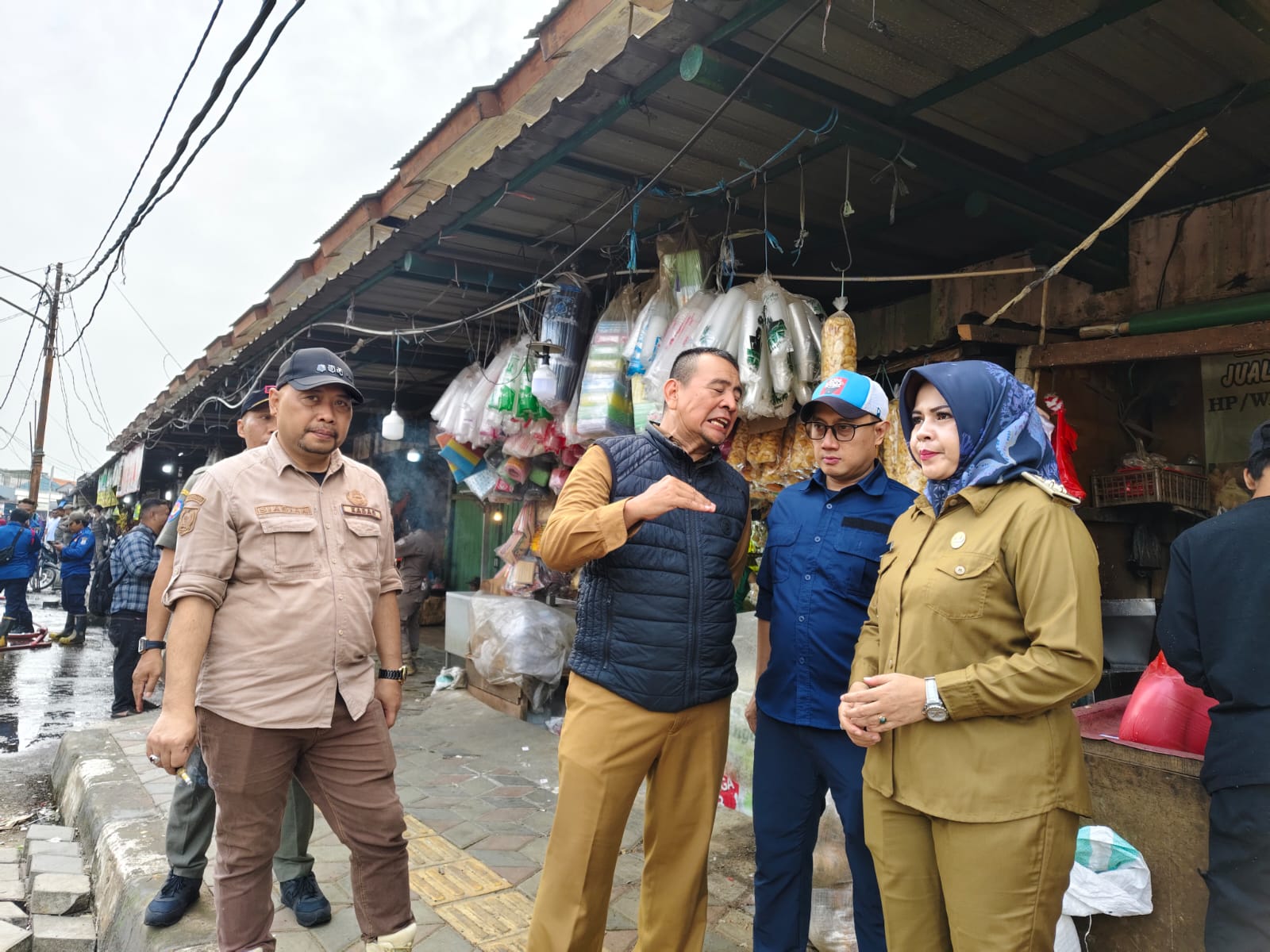 Camat Mamat Pimpim Pengawasan PKL Pasar Ciputat