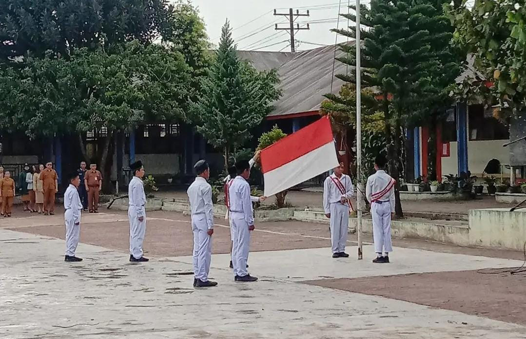 SMPN 3 Balaraja Minta Siswa Tidak Kibarkan Bendera One Piece