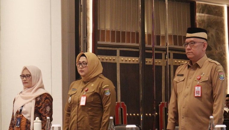 Pemkab Komitmen Selesaikan Masalah Kependudukan