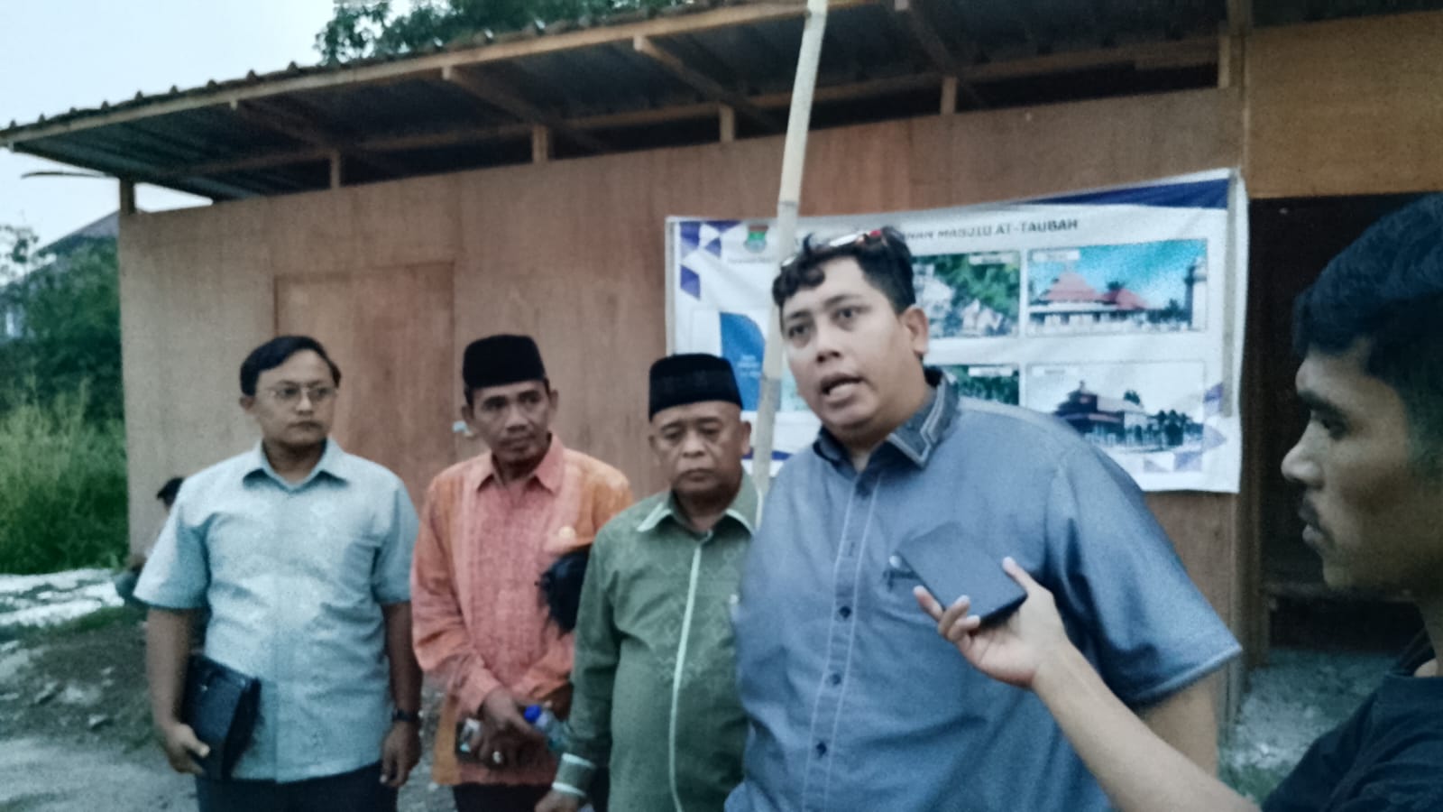 Kades Tobat Bantah Lakukan Perusakan Masjid