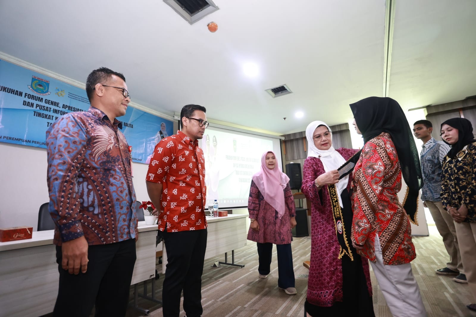 Pemkot Tangsel Kukuhkan Pengurus Forum Duta Genre 2025-2027