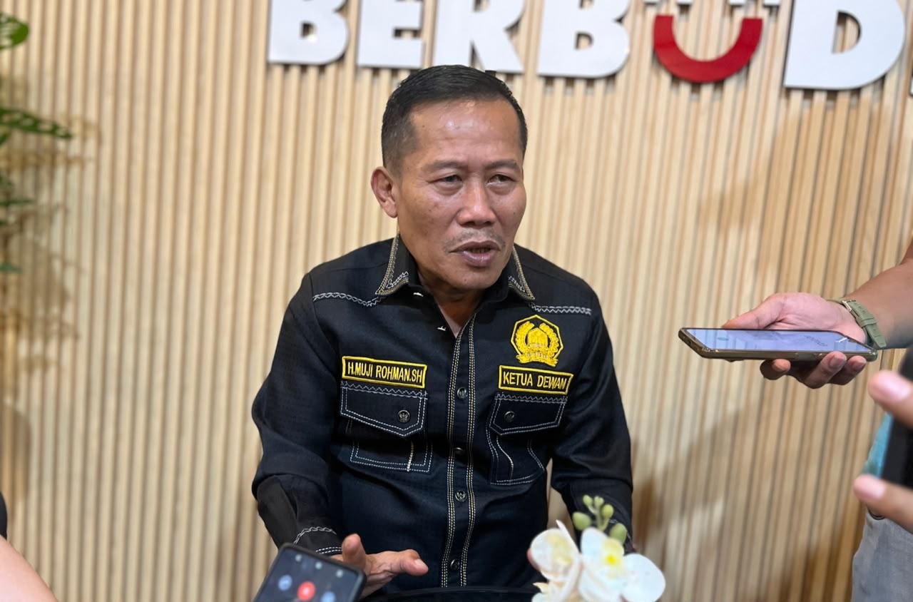 Dewan Konsultasikan Raperda PUK ke Pusat
