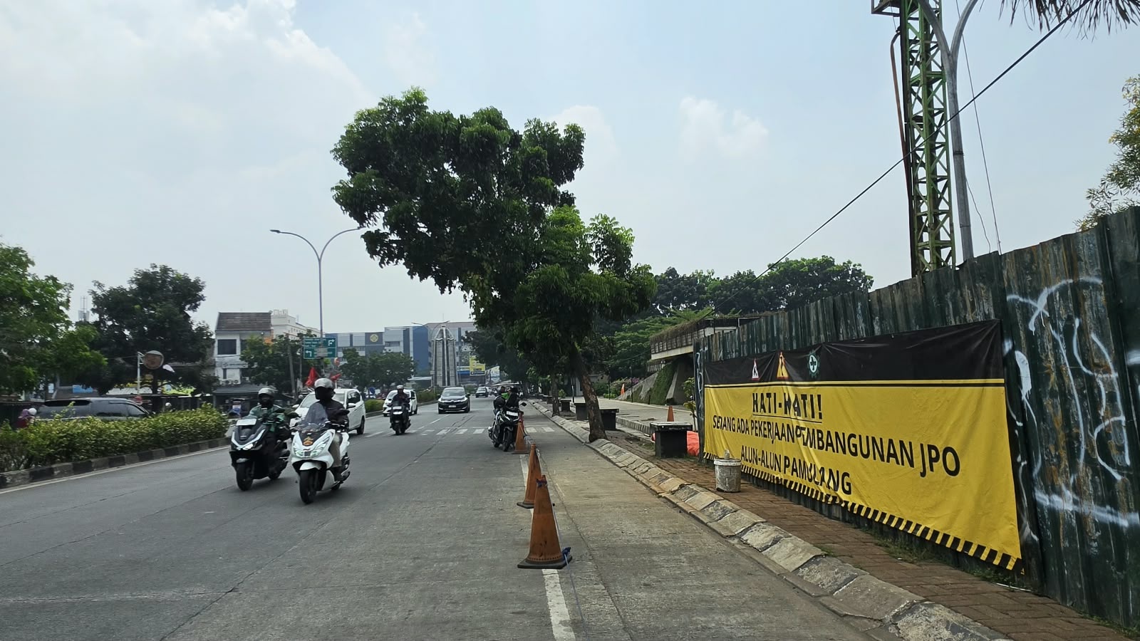 JPO Baru Dibangun di Alun-Alun Pamulang  
