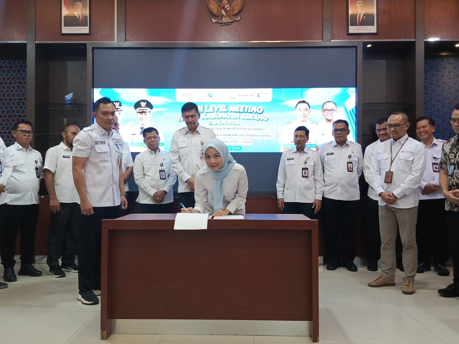 Zakiyah Minta OPD Pakai Metode Pembayaran Nontunai