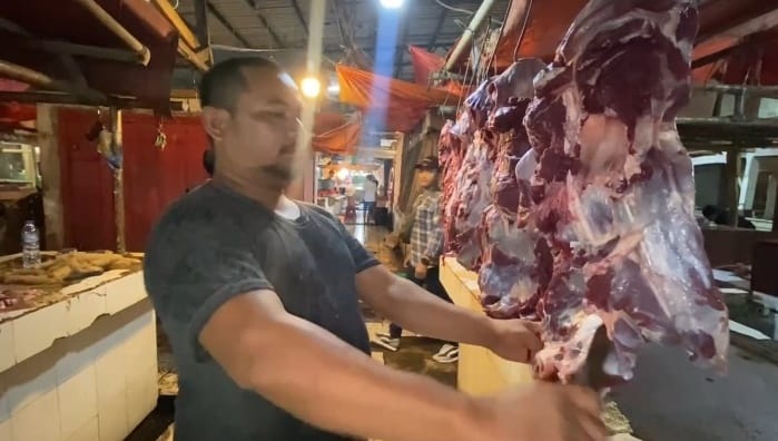 Pedagang Daging Mogok Jualan