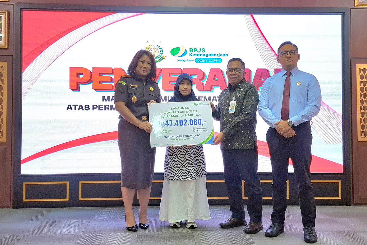 Ahli Waris Karyawan Dapat Santunan Kematian Rp47 Juta