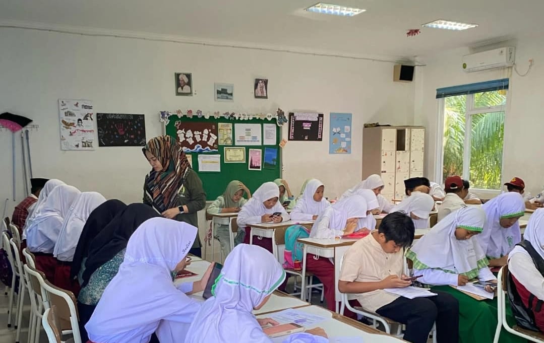 Kemenag akan Naikkan Gaji Guru Agama Non PNS