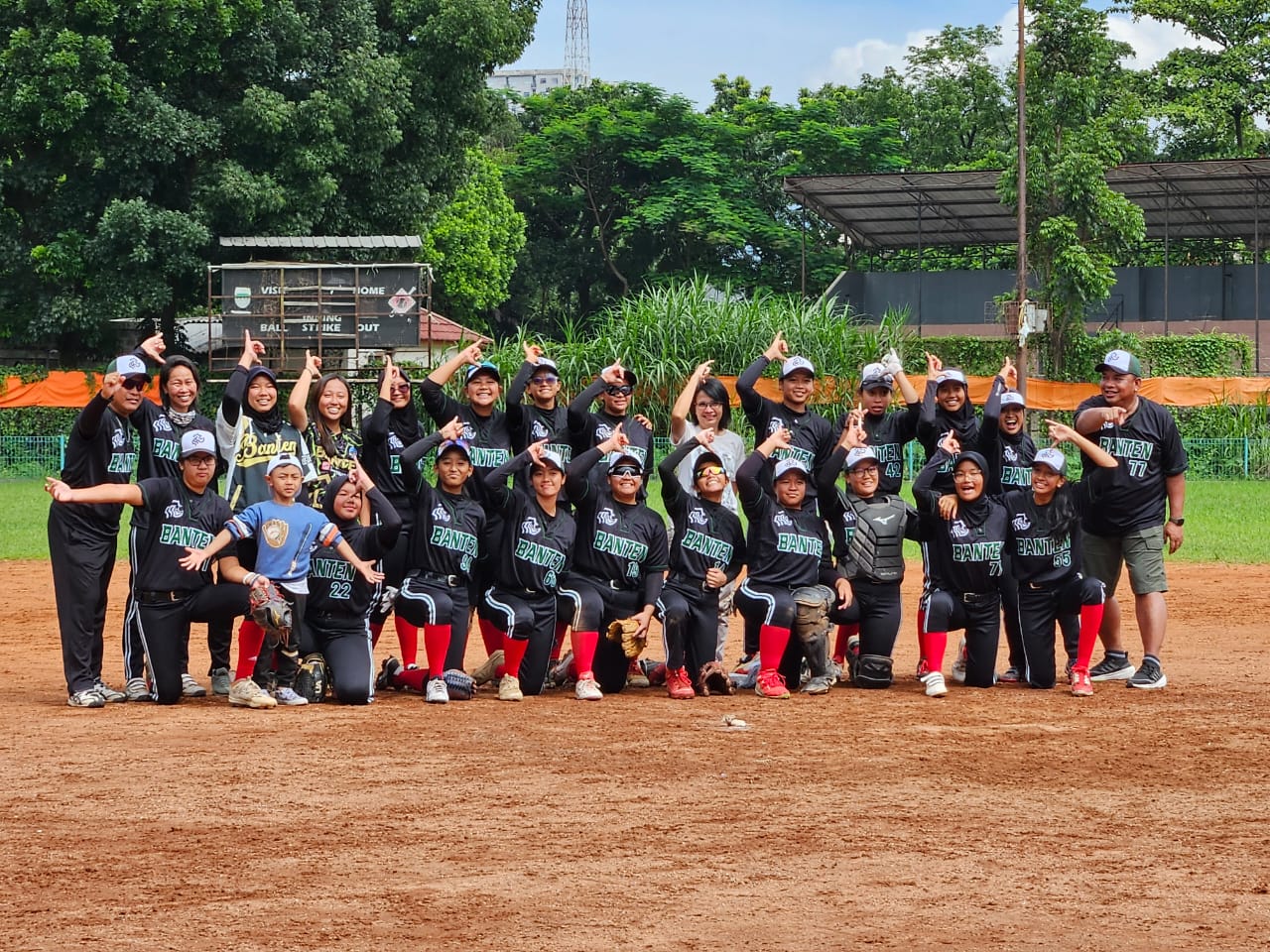 Putri Banten Tembus Final Kejurnas Softball Junior U19 Tantang Jawa Barat, Putra Juara Ketiga 