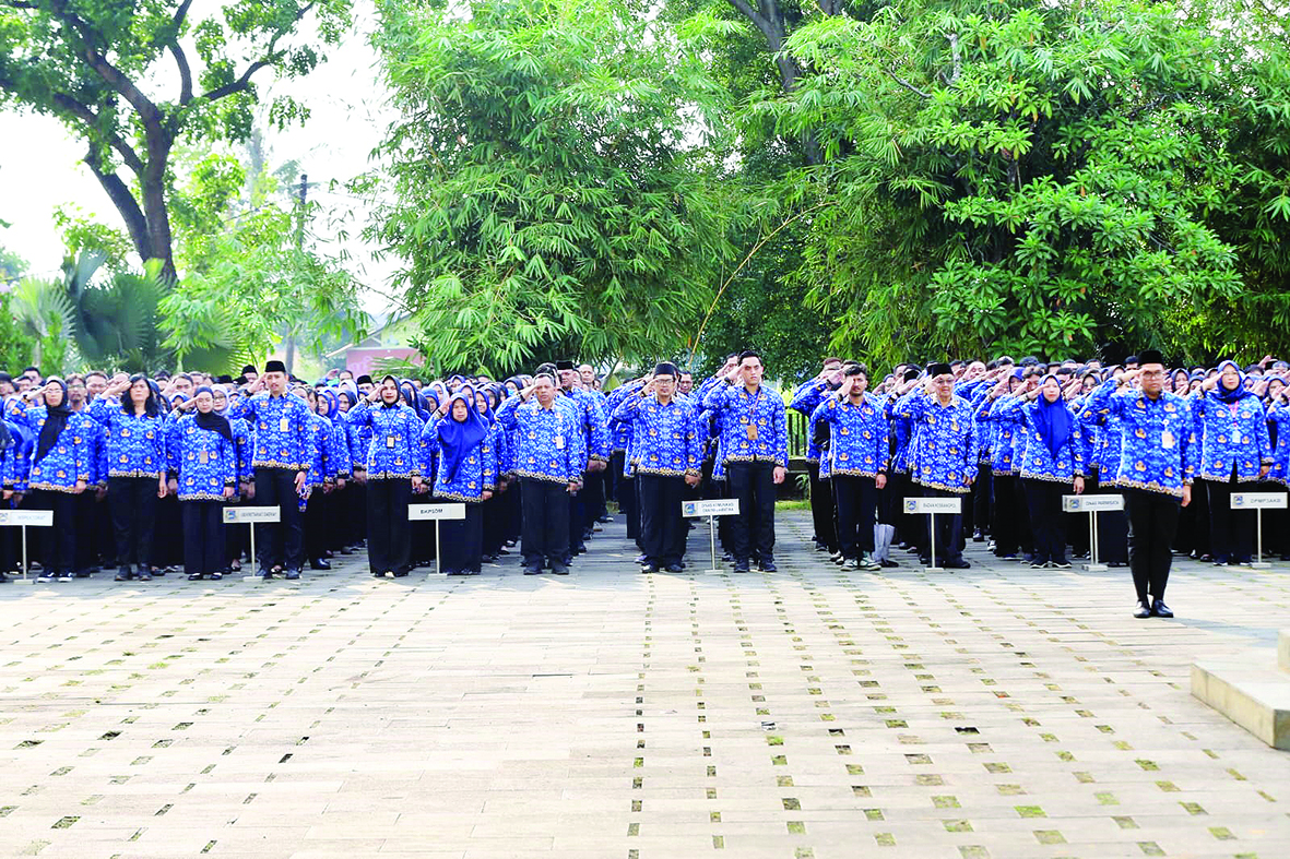 Pilar Pimpin Apel Hari Kesadaran Nasional