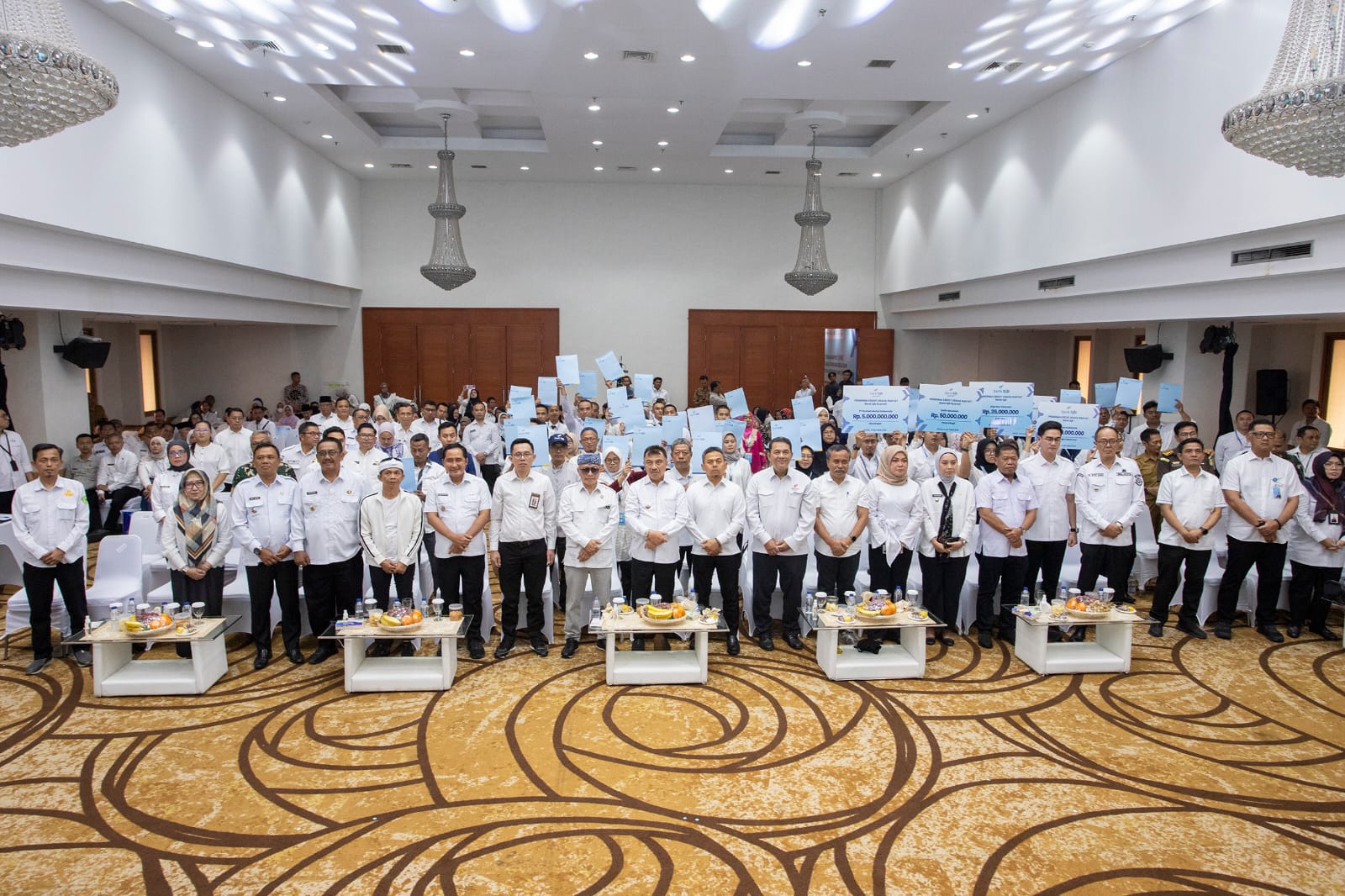 bank bjb Perkuat Dukungan untuk UMKM dan Perumahan Lewat Akad Massal KUR Nasional