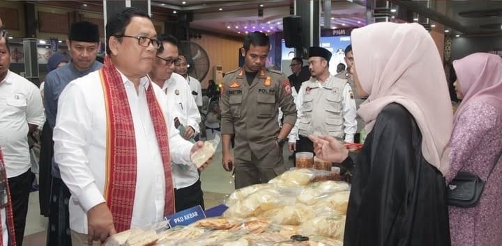 Pelaku Usaha Mikro Dilatih Pengelolaan Keuangan
