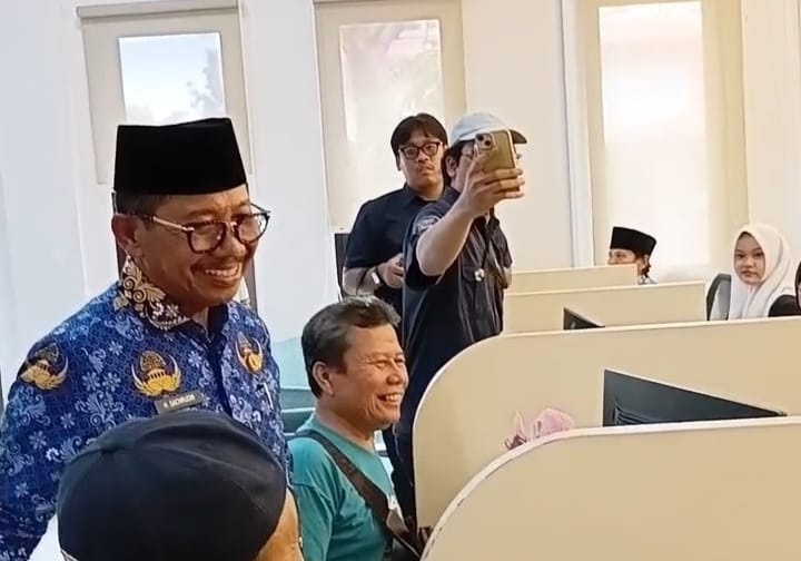 Sachrudin Tinjau Pelayanan Adminduk, Cepat, Mudah dan Gratis
