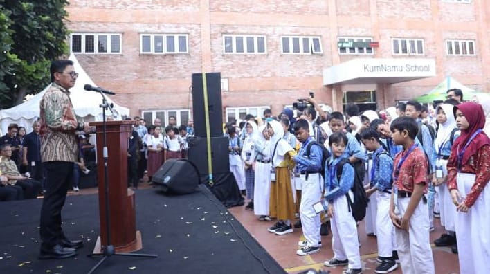 Kembangkan Potensi Generasi Muda, Buat Program Edukatif 