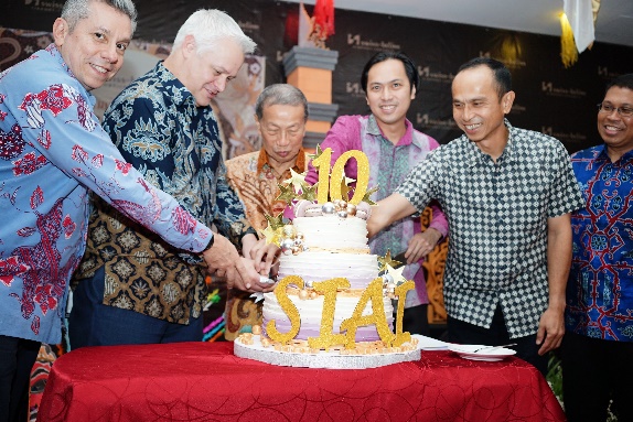 Anniversary 10 tahun Swiss-Belinn Airport Jakarta Dirayakan Bareng Karyawan dan Owner