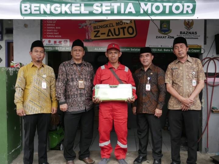 BAZNAS Salurkan Bantuan untuk Bengkel Motor 