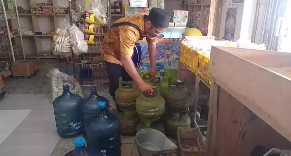 Emak-emak Protes, Elpiji Diduga Dioplos