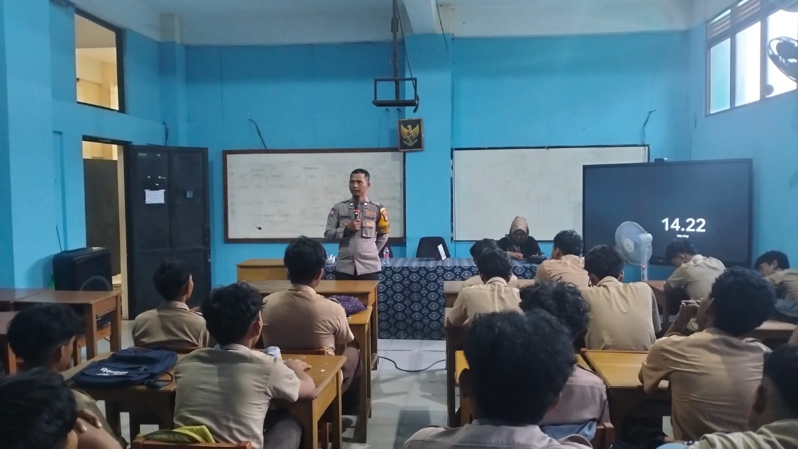 Polisi Ajak Siswa Bijak Bermedsos