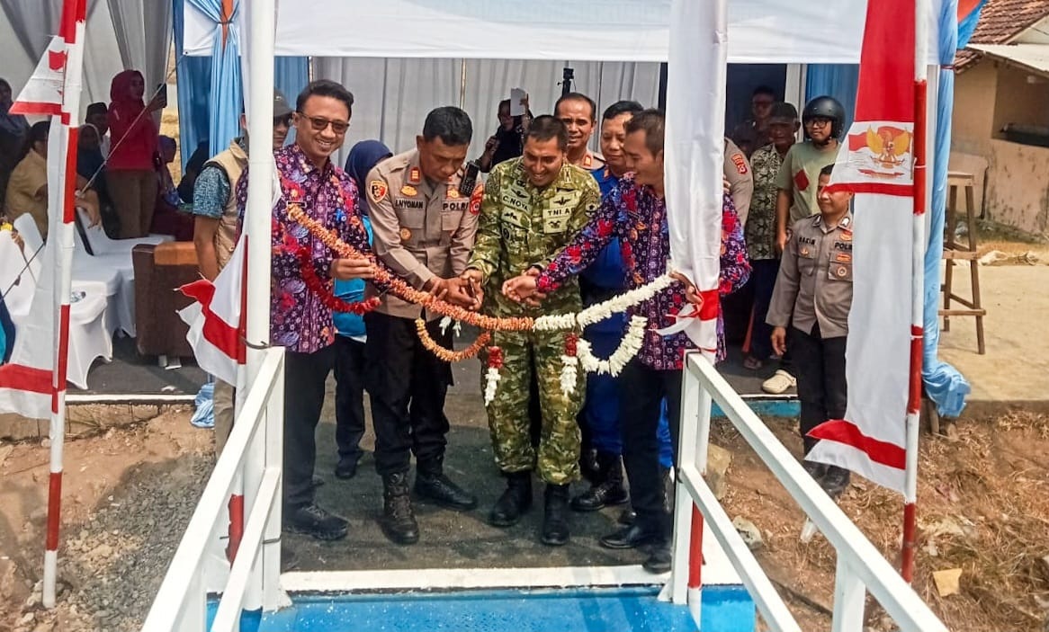 Jembatan Merah Putih Mauk Kokoh Berdiri