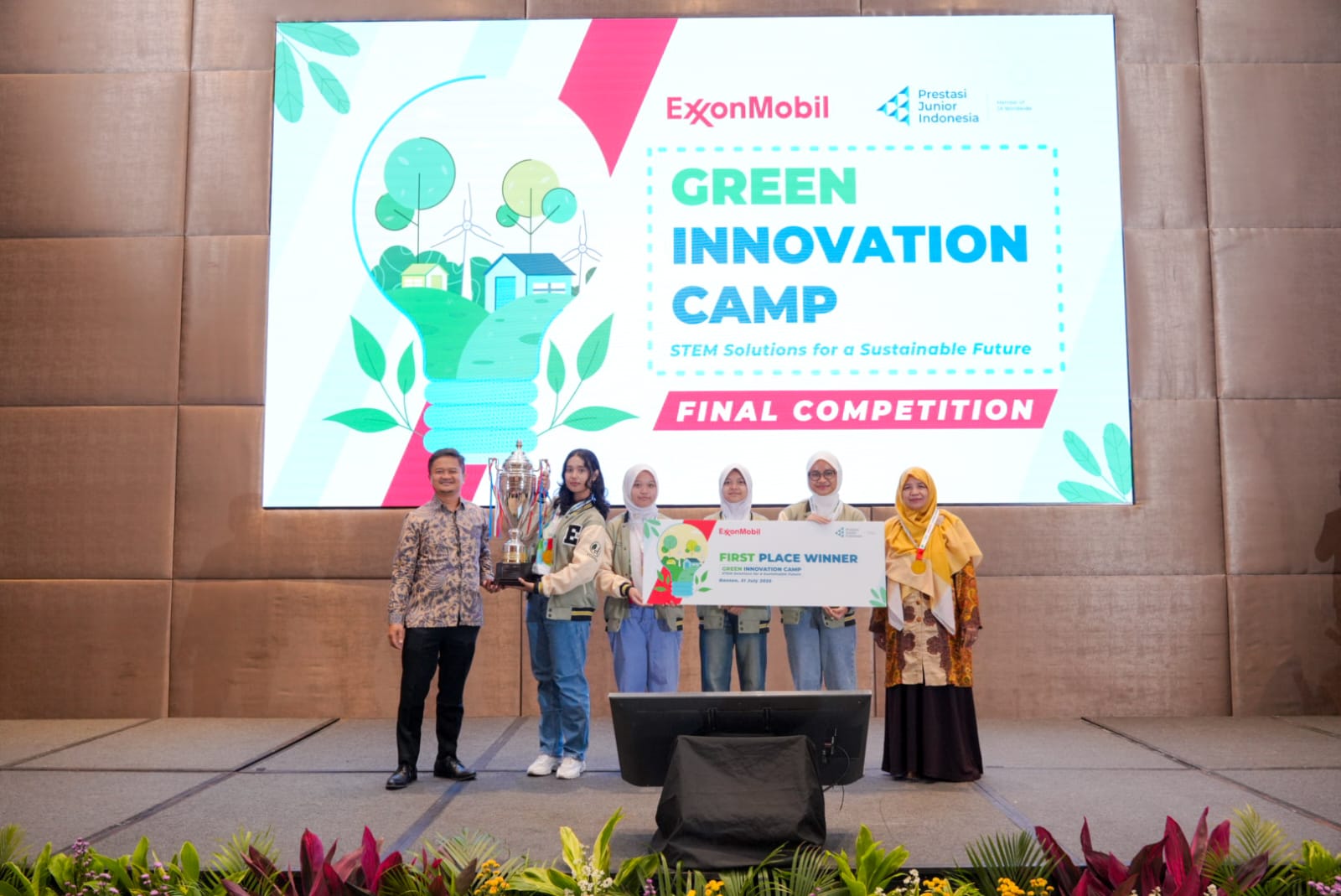 Green Innovation Camp 2025: Sepuluh Inovasi Siswa untuk Masa Depan Lingkungan yang Berkelanjutan
