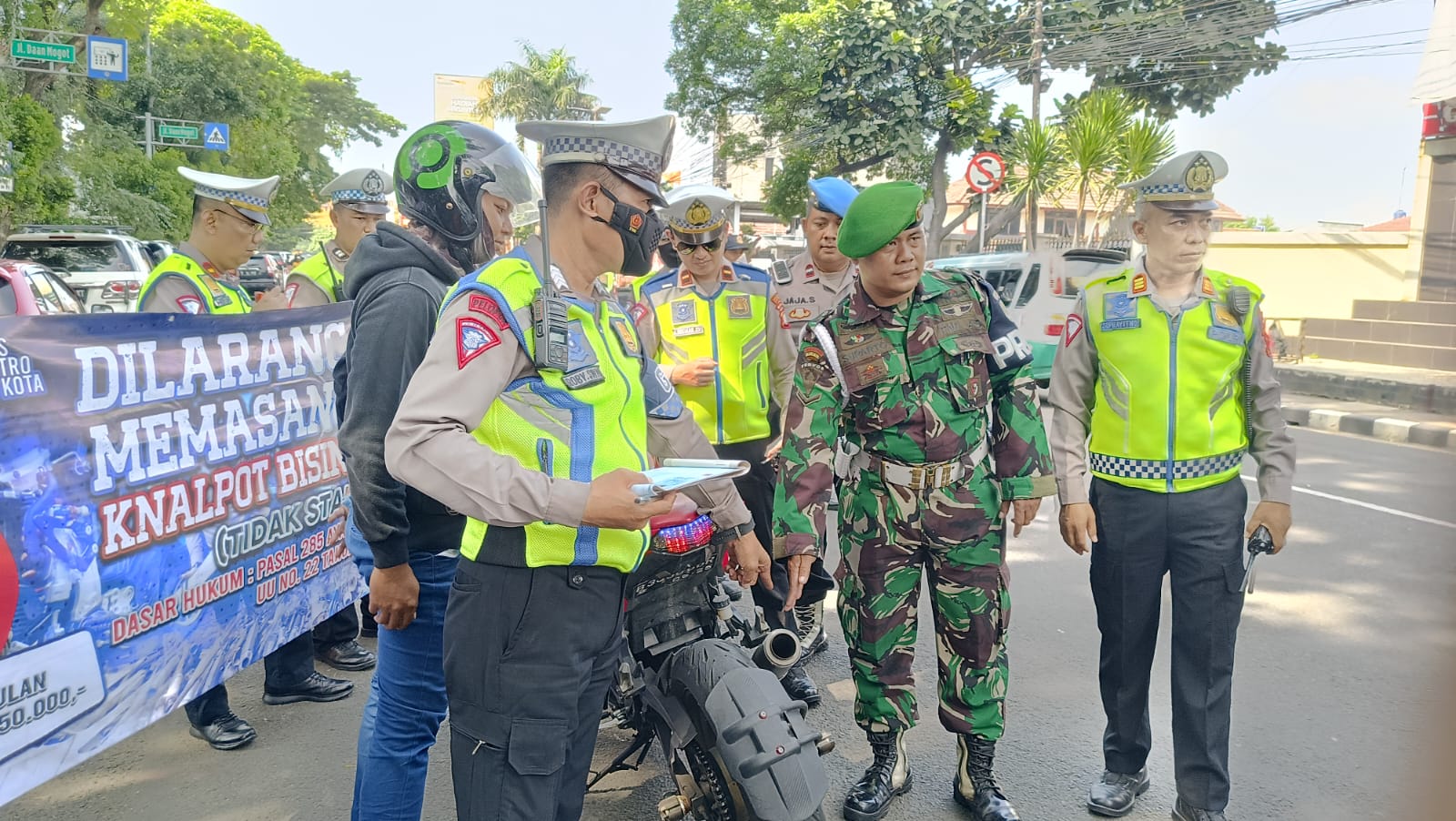 Puluhan Motor Knalpot Brong Dirazia Polisi di Kota Tangerang